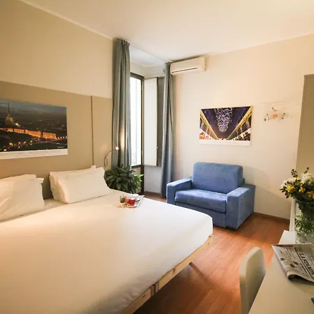 Class Astoria Hotel