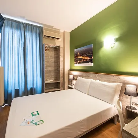Class Astoria Hotel
