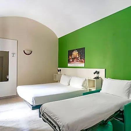 Astoria 3*