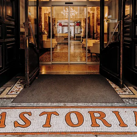 Astoria Hotel 3*