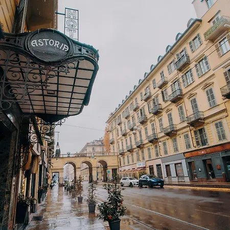 Hotel Astoria