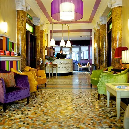 Astoria 3* トリノ