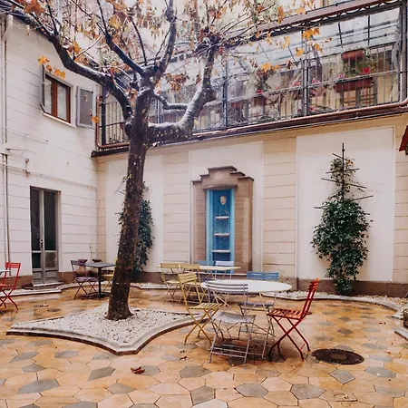 ホテル Astoria 3*